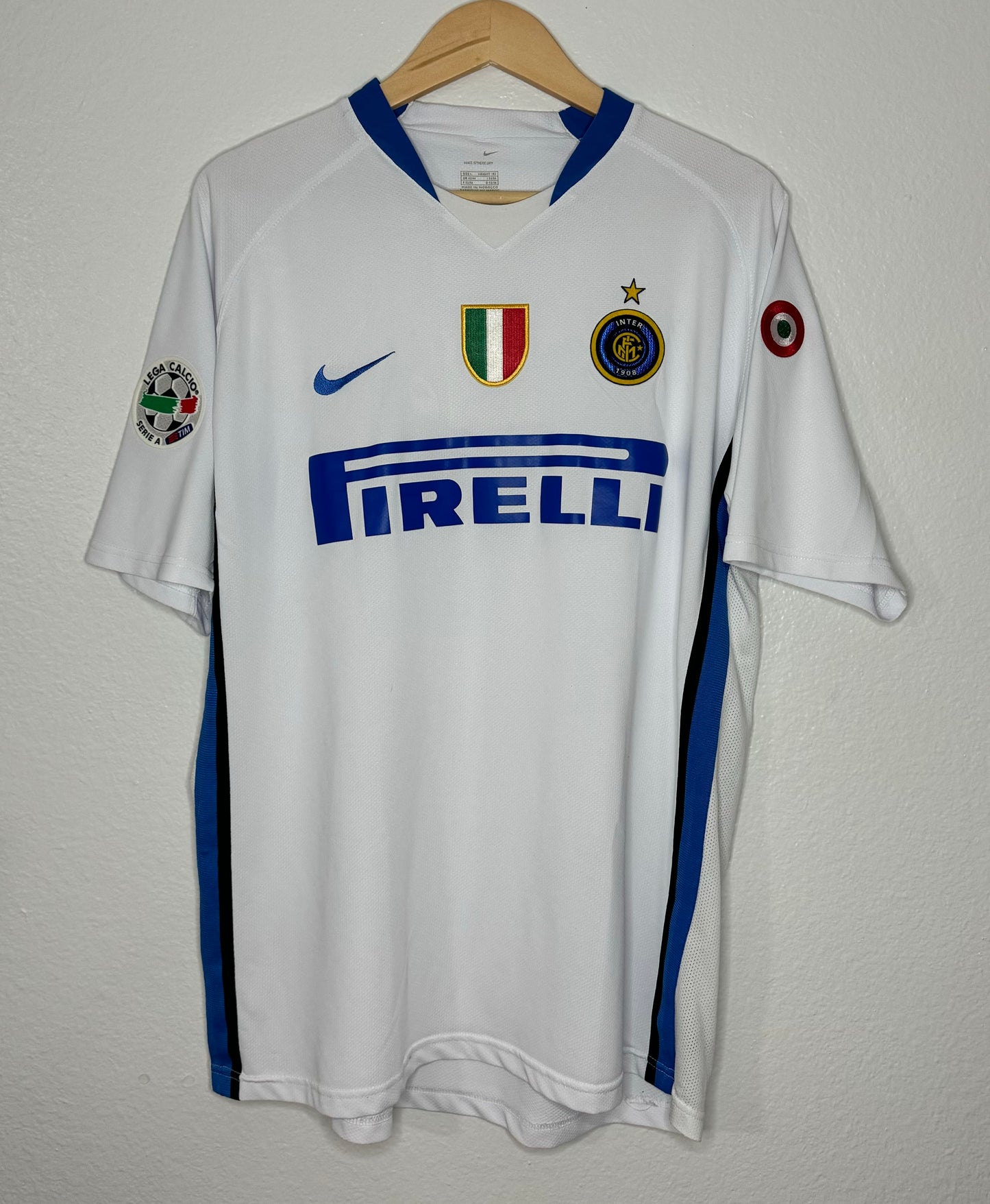 Inter Milan 2006/07 Away Zlatan Ibrahimovic Shirt (L)