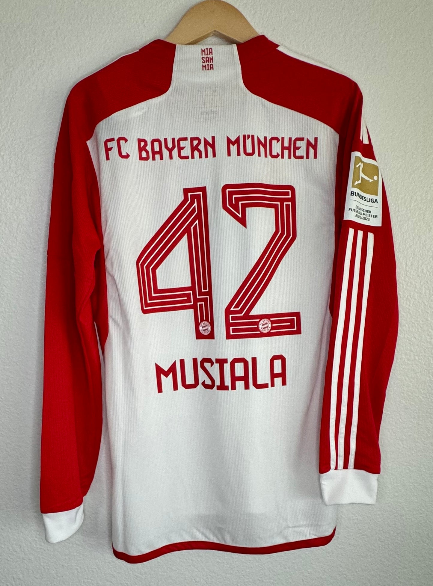 Bayern Munich 2023/24 Home Jamal Musiala Long Sleeve Shirt NWT (L)