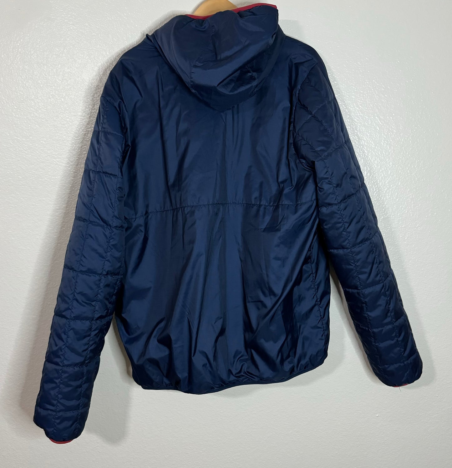 Barcelona Reversible Hooded Puffer Jacket (XL)