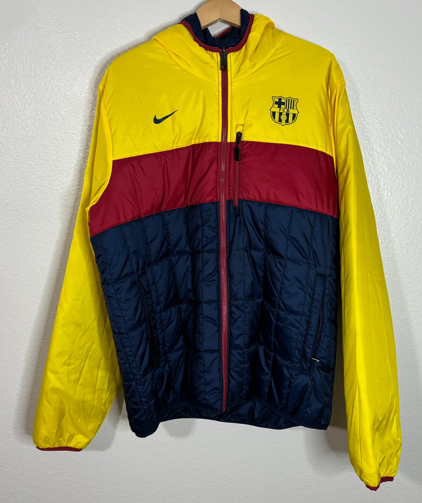 Barcelona Reversible Hooded Puffer Jacket (XL)
